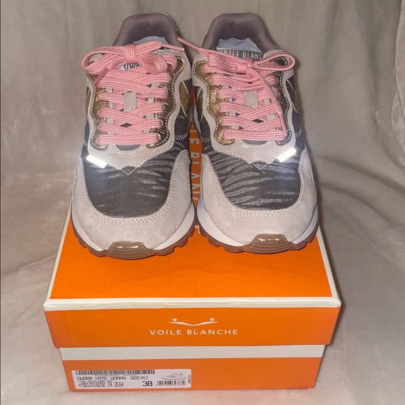 NWT VOILE BLANCHE QWARK HYPE WOMAN
Suede & Technical Fabric Sneakers BEIGE-GREY - Picture 8 of 16